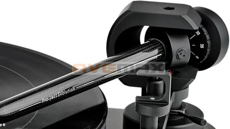 Pro-Ject RPM 5 Carbon Piano (bez přenosky)