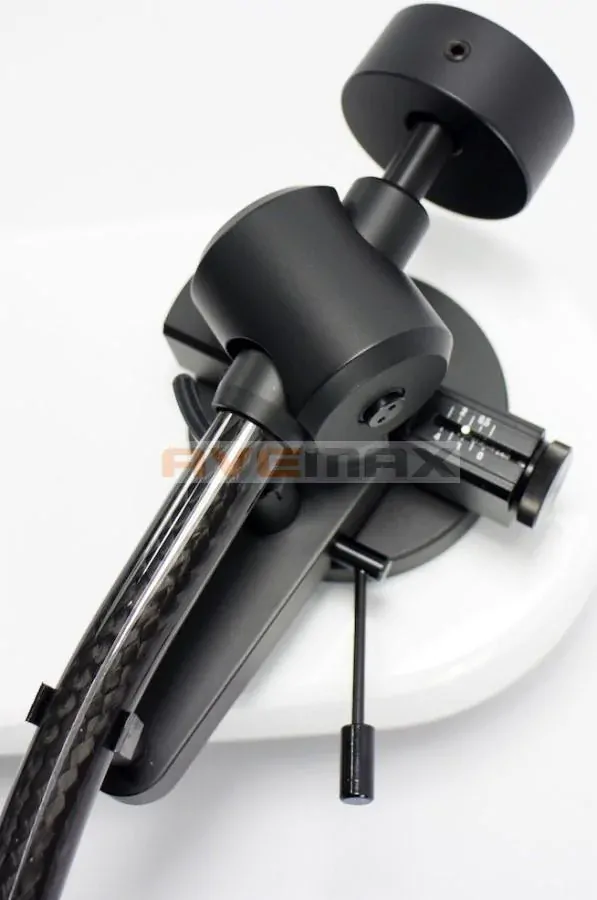 Pro-Ject RPM 3 Carbon white + 2M silver