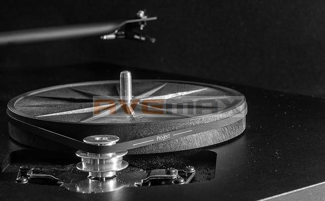 Pro-Ject Debut III DC PIANO OM5