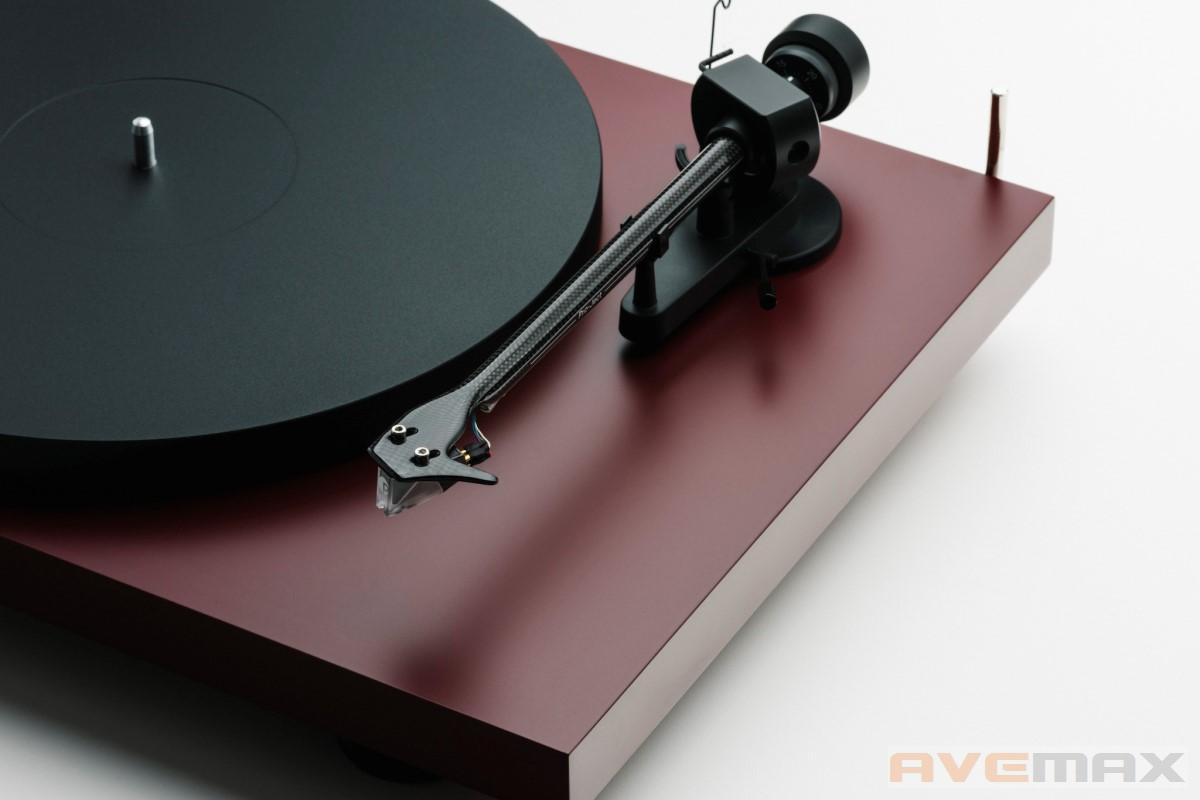 Pro-Ject Debut Evo 2 + Pick It MM EVO (žlutý mat)
