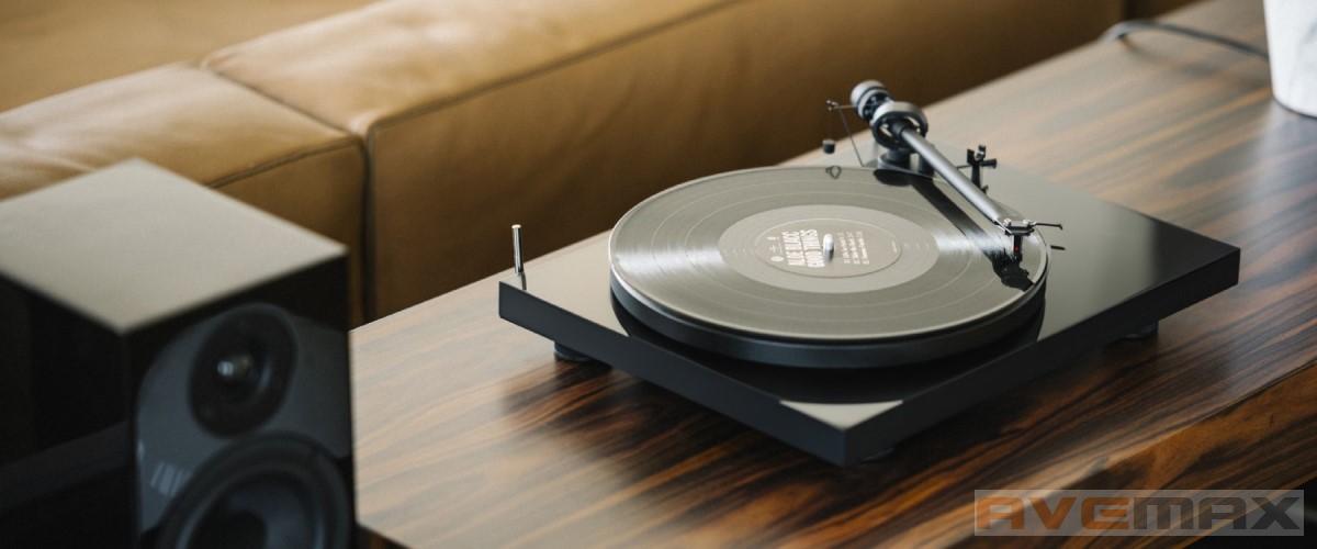 Pro-Ject Colourful Audio System E - All-in-one Hi-Fi systém s gramofonem (MODRÁ)