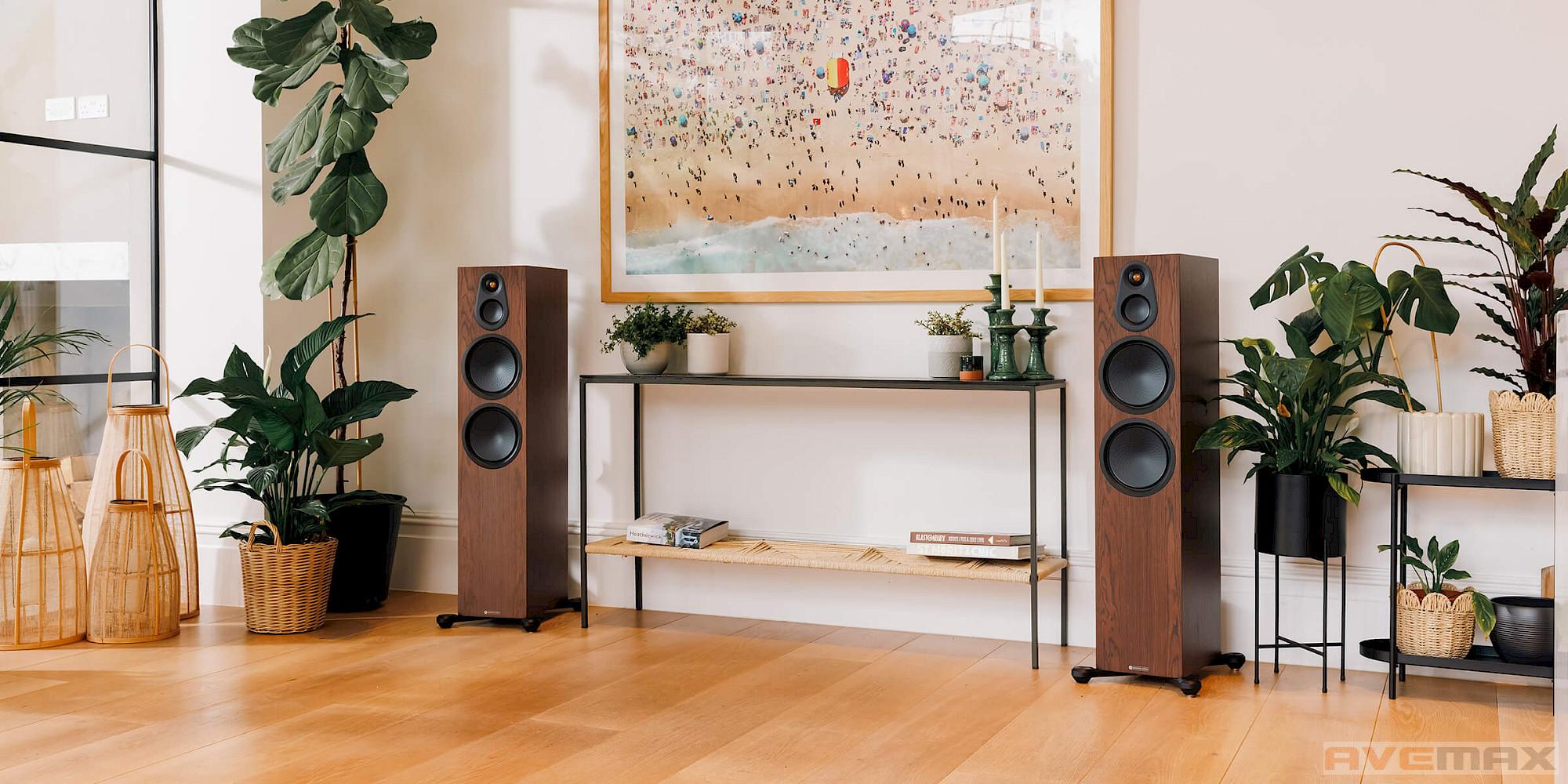 MONITOR AUDIO SILVER 500 (8G) Ořech